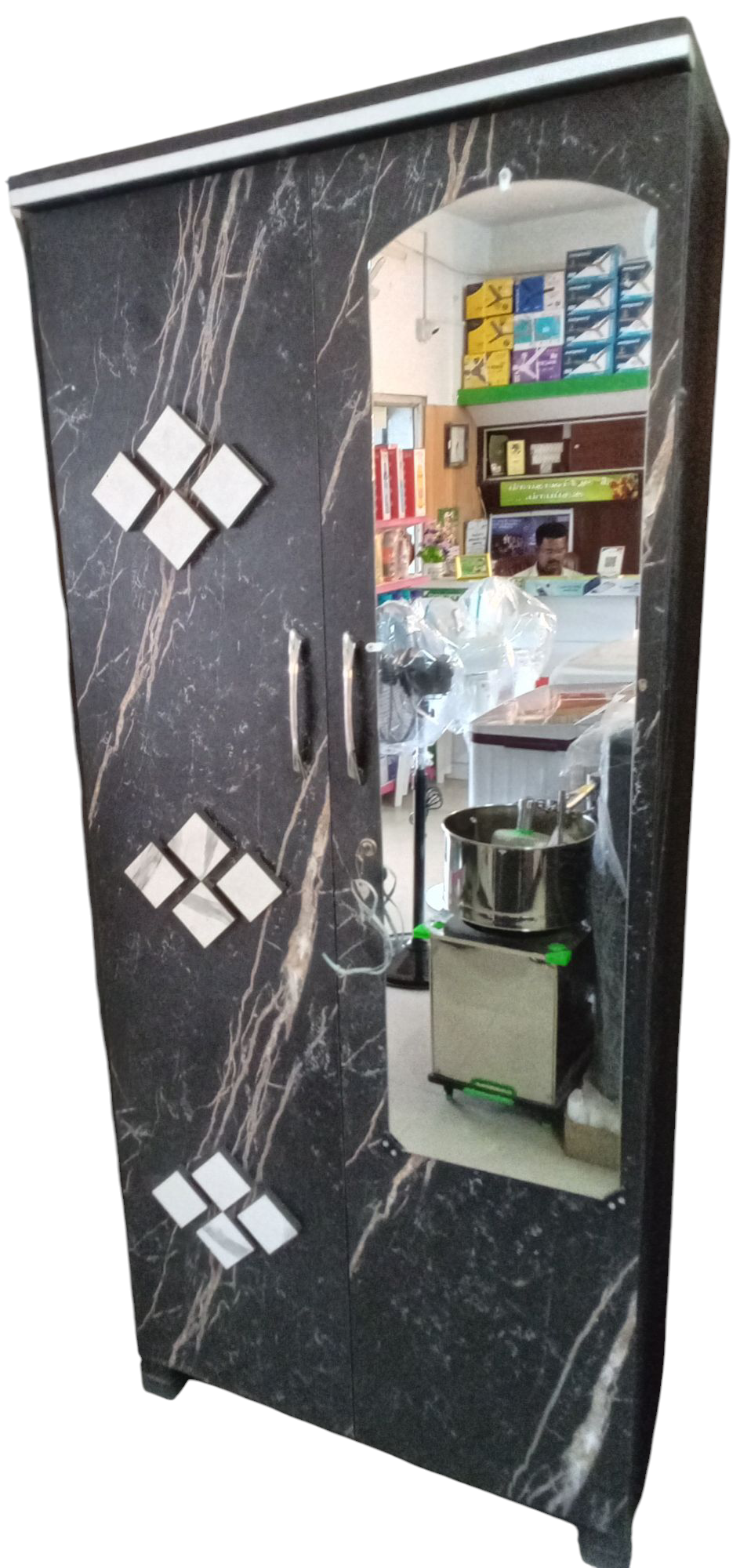 
												
												6 1/2 feet wooden bero 